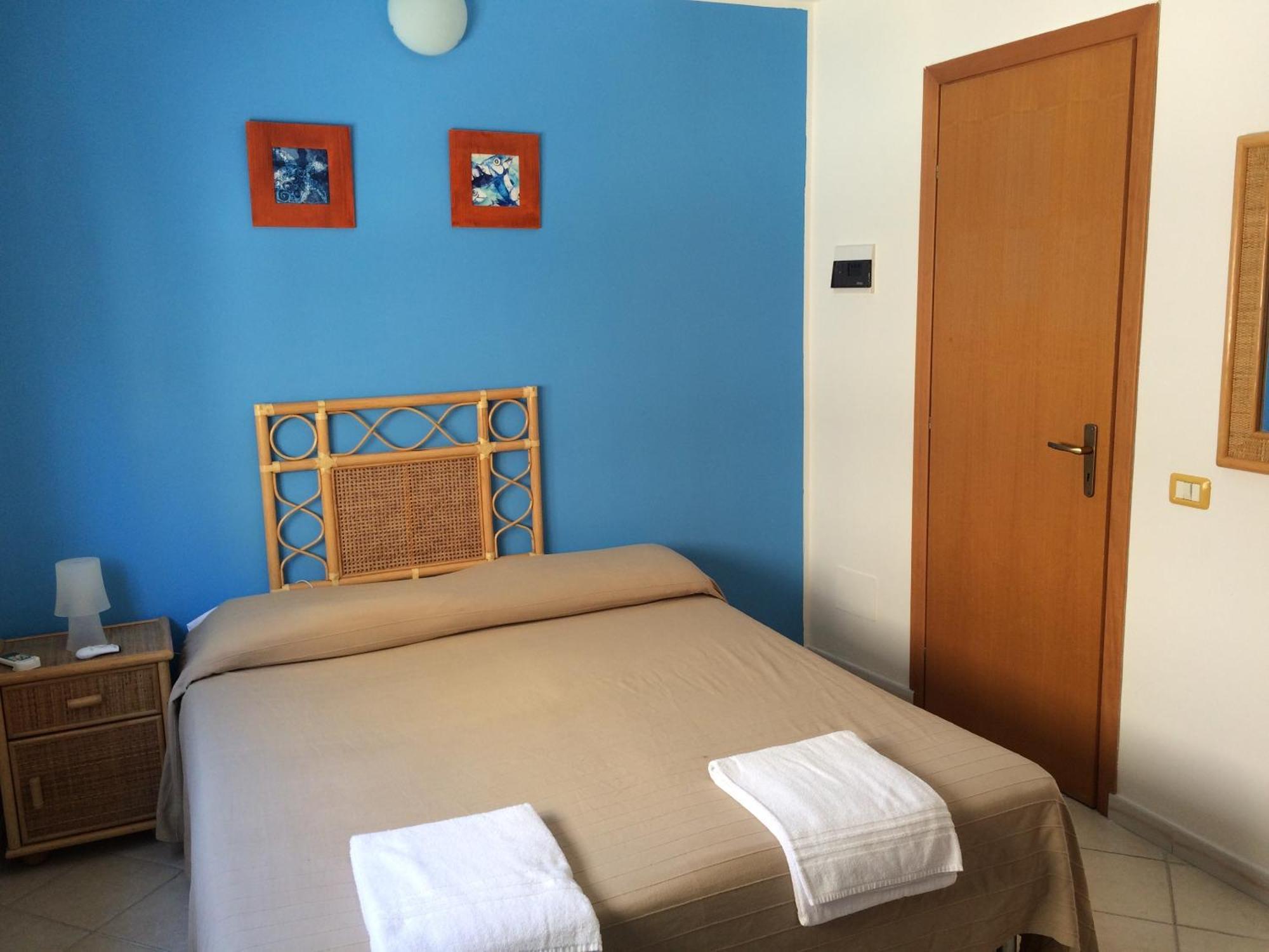 Hotel Il Triangolo Agnone Bagni Esterno foto