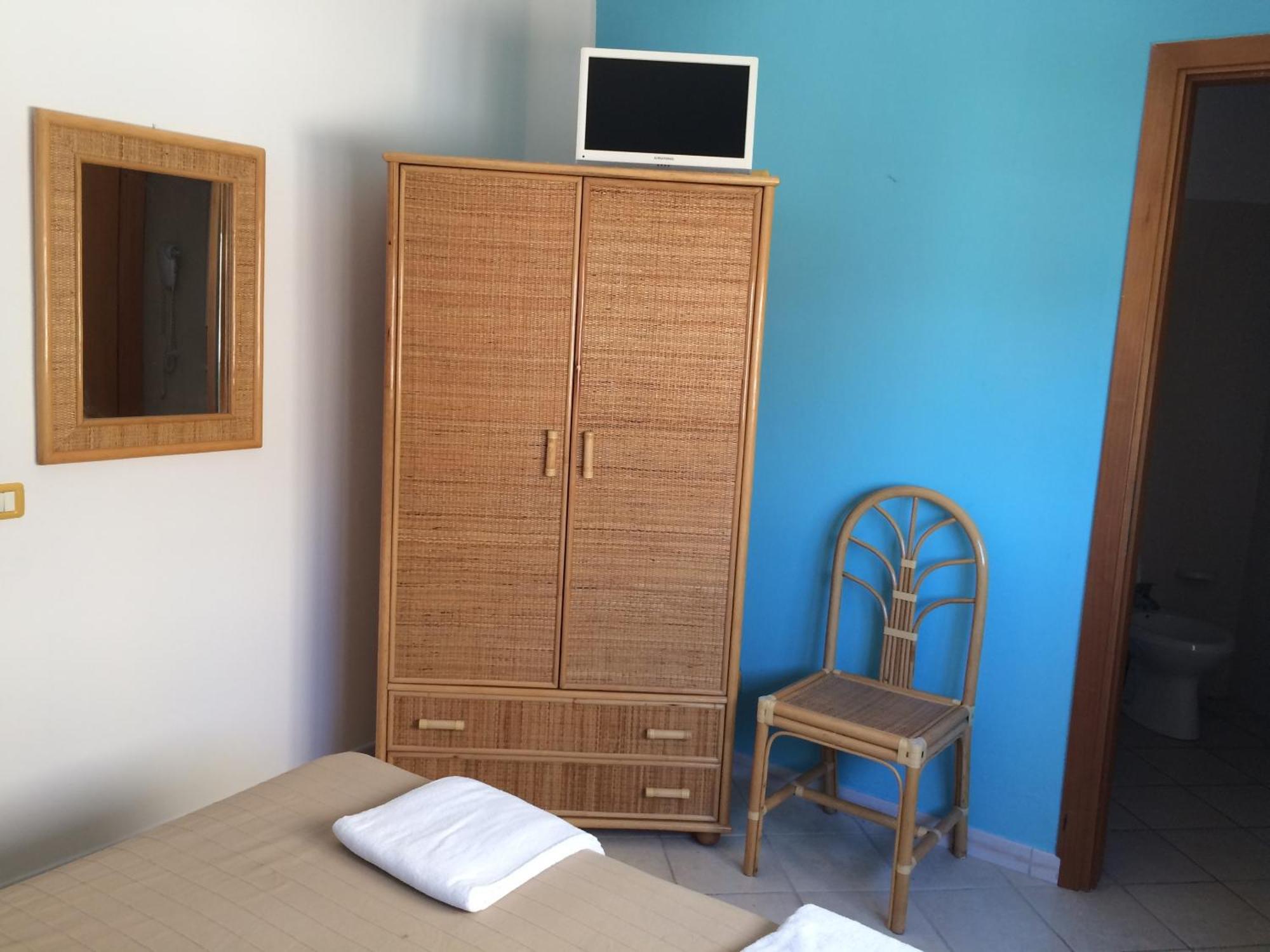 Hotel Il Triangolo Agnone Bagni Esterno foto